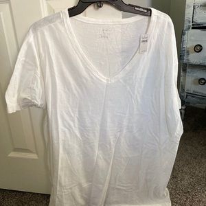 Aerie white v-neck
